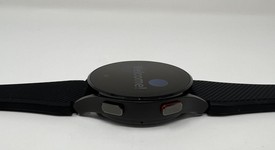 Mint
													Samsung Galaxy Watch4 - Unlocked, Black, 40mm, photo 6 of 6