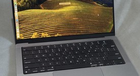 Good
													MacBook Pro 2021 - 14" - Apple M1 Pro 8-core, Gray, 512 GB, 16 GB, photo 1 of 6