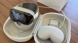 Mint
													Apple Vision Pro - 256 GB, photo 1 of 12