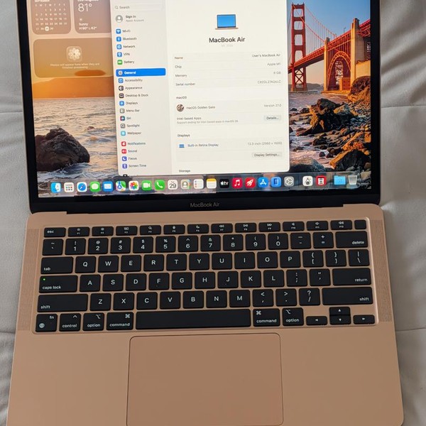 MacBook Air 2020 - 13 inch - 256 GB, Gold, 8 GB, Apple M1