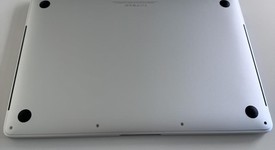 Fair
													MacBook Pro 2016 (With Touch Bar) - 13" - Silver, 256 GB, 8 GB, photo 4 of 8