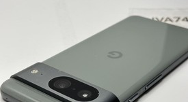 Good
													Google Pixel 8 - Unlocked, Hazel, 128 GB, 8 GB, G9BQD, Sub-6 5G, photo 3 of 6