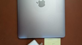 Good
													MacBook Air 2020 - 13" - Apple M1, Gray, 512 GB, 16 GB, photo 1 of 8