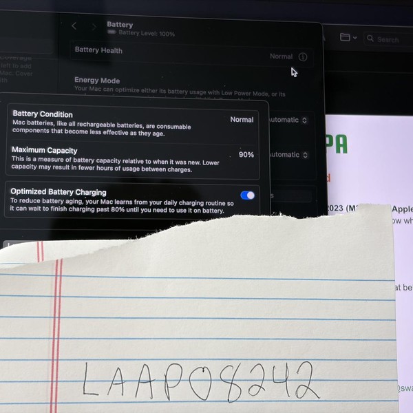 MacBook Pro Late 2023 (M3) - 16 inch - Apple M3 Max 14-core, Silver, 1 TB, 36 GB, 30-core GPU