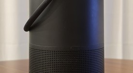 Fair
													Bose Portable Home Speaker - Black, photo 4 of 13