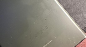 Good
													Samsung Galaxy S23 Ultra - Unlocked, Green, 256 GB, 8 GB, SM-S918U1, photo 2 of 10