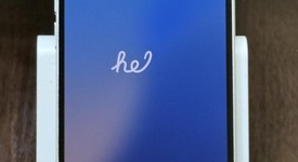 Mint
													Apple iPhone 13 - Unlocked, Starlight, 256 GB, A2482, photo 2 of 8