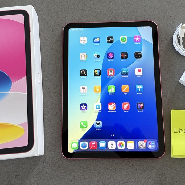 Apple iPad (11th Gen) - Unlocked, 128 GB, Pink, A3355