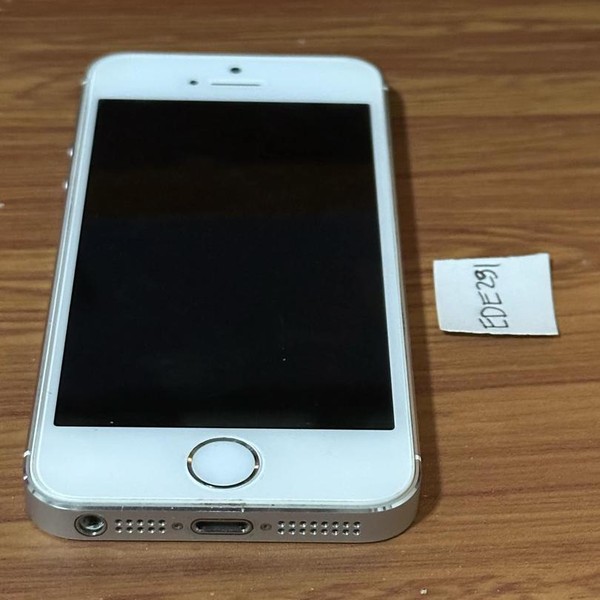 Apple iPhone 5S - Unlocked, Silver, 16 GB, A1533, GSM