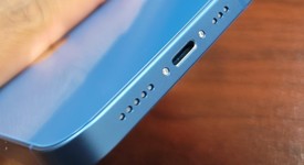 Mint
													Apple iPhone 13 - Unlocked, Blue, 128 GB, A2482, photo 3 of 5