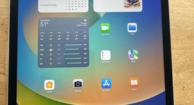 Good
													Apple iPad Pro 12.9" 1st Gen 2015 - Wi-Fi, Gray, 128 GB, A1584, 1st Gen 2015, photo 1 of 4