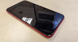 Good
													Apple iPhone SE 2nd Gen 2020 - Verizon, Red, 64 GB, A2275, photo 4 of 5