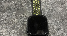 Fair
													Apple Watch Series 7 45mm - Black, A2474 - GPS, Aluminum, photo 3 of 6