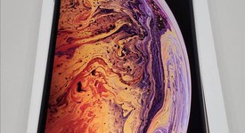Mint
													Apple iPhone Xs Max - Unlocked, Gold, 64 GB, A1921, photo 2 of 13