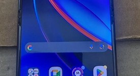 Good
													Motorola Razr Plus (2023) - Unlocked, Black, 256 GB, 8 GB, photo 1 of 8