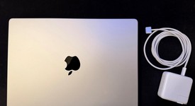 Mint
													MacBook Pro Late 2023 (M3) - 14" - Apple M3 Pro 11-core, Silver, 512 GB, 18 GB, 14-core GPU, photo 3 of 8