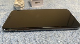 Mint
													Apple iPhone Xs - Unlocked, Gray, 64 GB, A1920, photo 5 of 7