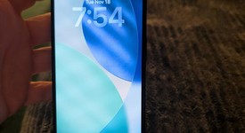 Mint
													Apple iPhone 15 - Unlocked, Black, 128 GB, A2846, photo 1 of 10