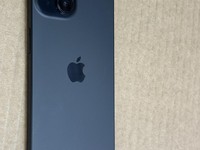 Apple iPhone 15