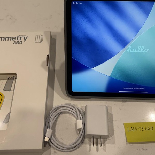 Apple iPad Pro 11 inch 3rd Gen 2021 - Unlocked, 512 GB, Gray