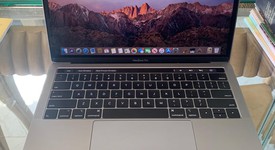 Mint
													MacBook Pro 2019 - 13" - I5, Gray, 128 GB, 8 GB, photo 1 of 8