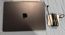 Mint
													MacBook Pro Late 2023 (M3) - 14" - Apple M3 Max 14-core, Black, 1 TB, 36 GB, 30-core GPU, photo 2 of 7
