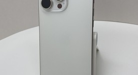 Good
													Apple iPhone 15 Pro Max - Unlocked, White, 256 GB, A2849, photo 3 of 5