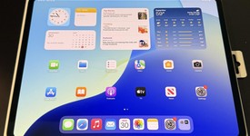 Mint
													Apple iPad Pro 13" (M4) 2024 - Unlocked, Black, 256 GB, 8 GB, A2926, Standard Glass, photo 2 of 15