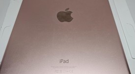 Good
													Apple iPad Pro 9.7" - Wi-Fi, Rose Gold, 128 GB, A1673, photo 3 of 4