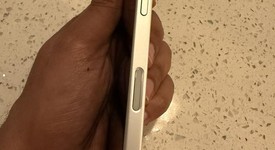 Mint
													Apple iPhone 16 - Unlocked, White, 256 GB, A3081, photo 5 of 8
