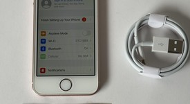 Good
													Apple iPhone SE 1st Gen 2016 - Unlocked, Rose Gold, 64 GB, A1662, photo 1 of 8