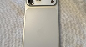 Mint
													Apple iPhone 17 Pro Max - Unlocked, Silver, 256 GB, A3257, photo 5 of 9