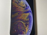 Apple iPhone Xs