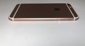Good
													Apple iPhone 6S - Metro by T-Mobile, Rose Gold, 32 GB, A1633, photo 4 of 9