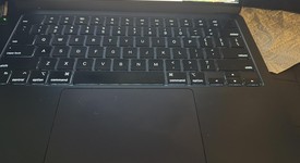 Good
													MacBook Air 2022 - 13" - Apple M2, Silver, 256 GB, 16 GB, photo 1 of 6