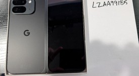 Mint
													Google Pixel 9 Pro Fold - Unlocked, Obsidian, 256 GB, GGH2X, photo 2 of 6