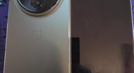 Mint
													OnePlus Open - Unlocked, Green, 512 GB, 16 GB, photo 1 of 14
