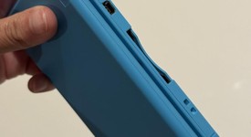 Mint
													Nintendo DSi - Blue, photo 4 of 11