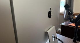 Mint
													Apple Studio Display 2022 - Standard Glass, Tilt Adjustable Stand, photo 5 of 6