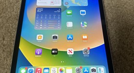 Good
													Apple iPad 9th Gen - Wi-Fi, Silver, 64 GB, A2602, photo 1 of 8