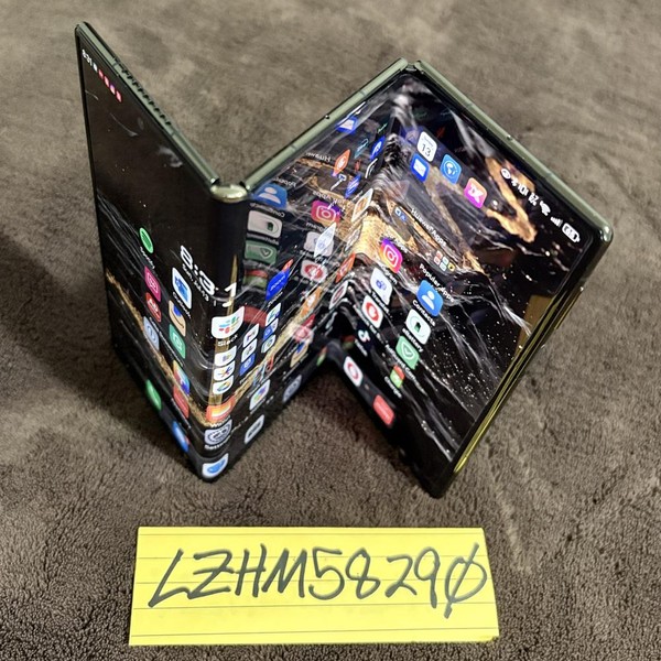 Huawei Mate XT Ultimate - Unlocked Non-US, 1 TB, Black, 16 GB