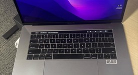 Fair
													MacBook Pro 2016 (With Touch Bar) - 15" - Gray, 2 TB, 16 GB, photo 3 of 9