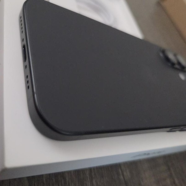 Apple iPhone 16 - Verizon, 128 GB, Black, A3081