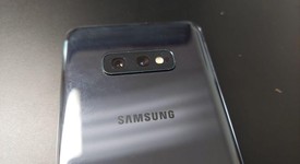 Mint
													Samsung Galaxy S10e - Verizon, Black, 128 GB, 6 GB, SM-G970U, photo 2 of 5