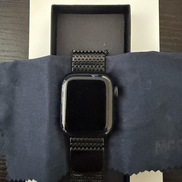 Apple Watch Series 7 41mm - Unlocked, Midnight, A2475 - Cellular, Aluminum