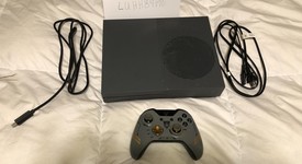 Good
													Xbox One S (2016) - Gray, 500 GB, photo 1 of 4
