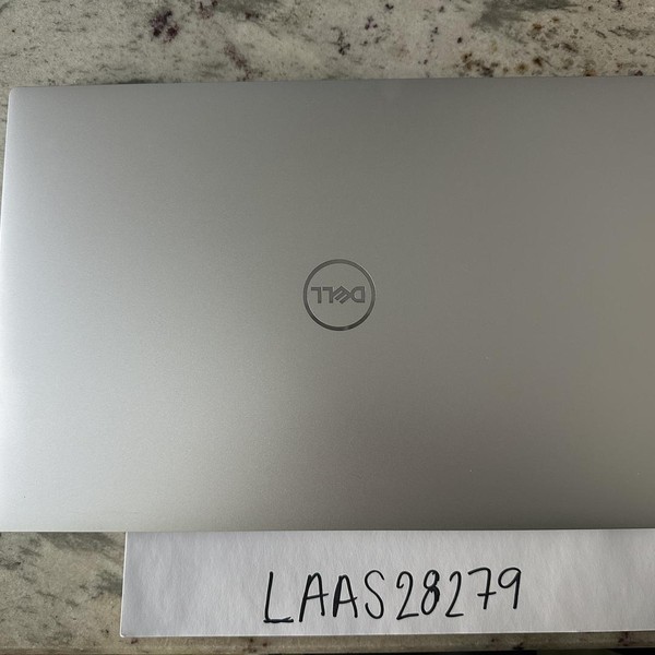 Dell XPS 15 9530 (2023) - I7, Silver, 512 GB, 16 GB, FHD+ Plus