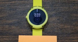 Mint
													TicWatch E - Yellow, photo 2 of 9