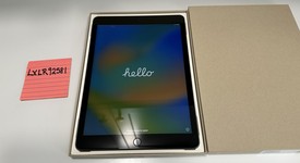Mint
													Apple iPad 9th Gen - Wi-Fi, Gray, 256 GB, A2602, photo 1 of 9