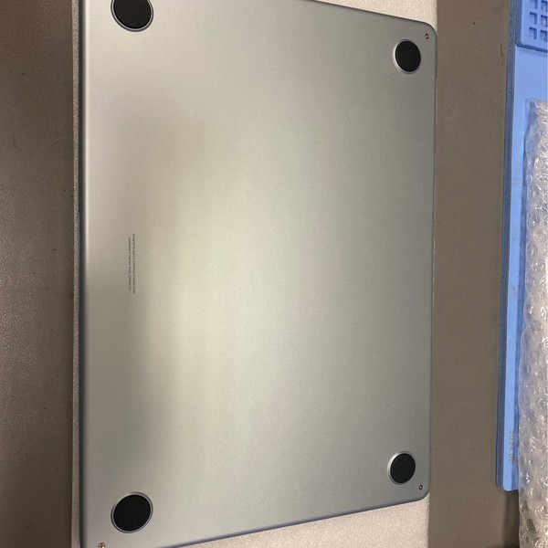 MacBook Air 2025 (M4) - 13 inch - 256 GB, Sky Blue, 16 GB, Apple M4